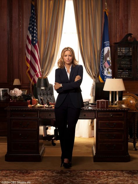 g e n c i f i e d: Madam Secretary on Sony Channel Madam Secretary Tv Series, Secretary Fashion, Elizabeth Mccord, Michael Burry, Tim Daly, Téa Leoni, Madame Secretary, Tea Leoni, Secretary Style