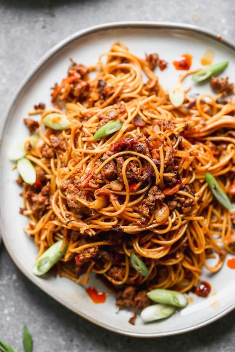 Ants Climbing a Tree (Ma Yi Shang Shu) Ants Climbing A Tree, Spicy Asian Noodles, Pork Cabbage, Climbing A Tree, Asian Noodle Dishes, Spicy Korean, Easy Pasta Dishes, Favorite Recipes Dinner, Crispy Pork