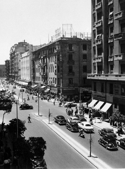 11 Vintage Images That Will Make You Wish You Lived in Cairo in the 1960s - Mic Egypt In The 1960s, 1950s Egypt, Downtown Cairo, Vintage Egypt, Egypt Today, City Decor, Egypt Cairo, Contemporary Arts, Old Egypt