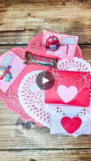 Queen Taylor Swift, San Valentine, Taylor Swift Lover, Valentine Crafts For Kids, Valentine Ideas, Floral Craft, Valentine Day Crafts, Valentine Crafts, Valentines Diy