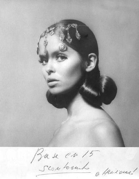 Sonnet 116, Barbara Bach, Editorial Hair, Hair Model, Material Girl, Photo Design, Divine Feminine, Model Hair, Mode Inspiration