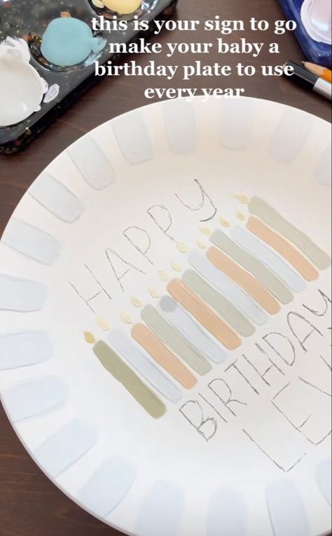 Boy Birthday Plate Ideas, Happy Birthday Plate Diy, Birthday Plate Design, Pottery Painting Ideas Birthday Plate, Color Me Mine Birthday Plate, Birthday Plates Ceramic Diy Boy, Baby Birthday Plate Diy, Birthday Plate Ideas Ceramic, Birthday Plate Boy