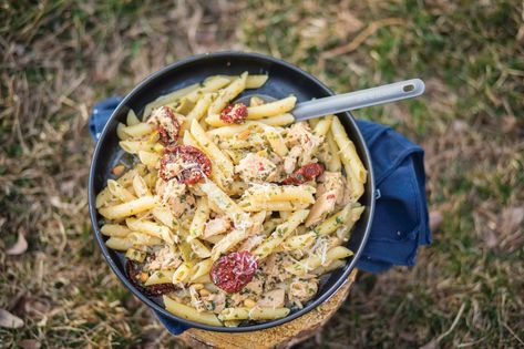 Pasta Calories, Hiking Food, Protein Rich Foods, Backpacking Food, Camp Cooking, Food Is Fuel, Camping Food, How To Cook Quinoa, Chia Pudding