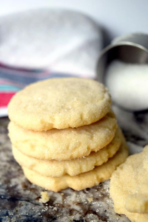 Sugar Cookie Recipe No Baking Soda, Crunchy Sugar Cookie Recipe, Vintage Sugar Cookie Recipe, Drop Sugar Cookie Recipe, Sugar Cookie Recipe No Chill, Baking Soda Substitute, Drop Sugar Cookies, Sanding Sugar, Sugar Cookie Recipe Easy