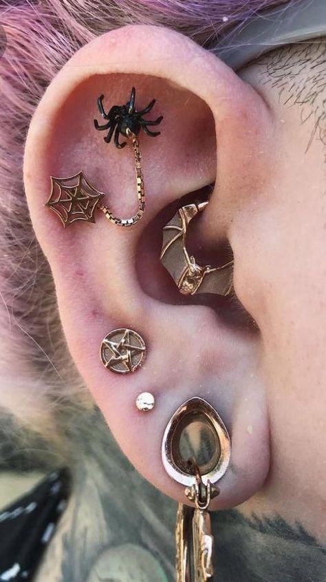 Witchy Piercings Ear, Piercings With Stretched Ears, Halloween Ear Curation, Stretched Ear Piercings, Ear Piercing Ideas Gauges, Pretty Stretched Ears, Ear Piercing Themes, Ear Piercings With Stretched Ears, 14g Stretched Ears