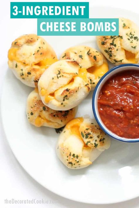 Cheese bombs: Wrap cheese in refrigerated biscuits and bake to make these "grilled cheese" bombs for an EASY lunch or appetizer idea. Delicious Appetizer Recipes, Cheese Biscuits, Easy Snack Recipes, Easy Lunch, Easy Appetizer Recipes, Meal Recipes, Recipes To Make, Game Day Food, Best Appetizers