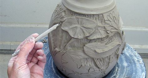 This post is all about low relief carving into clay and the best tools and techniques for doing so. In this post, potter Ann Ruel gives us the ins and outs of carving low relief designs into wet clay. Carving Ceramics, Ceramic Carving, Ceramic Arts Daily, Easy Clay Sculptures, Sculpture Lessons, Relief Carving, Ceramic Supplies, Pottery Supplies, Ceramic Glaze Recipes