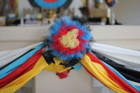 Archery Party | CatchMyParty.com Archery Party Ideas, Cute Bow And Arrow, Arrow Cookies, Archery Birthday Party, Sports Birthday Party Ideas, Tulle Centerpiece, Archery Birthday, Archery Party, Bar Mitzvah Party