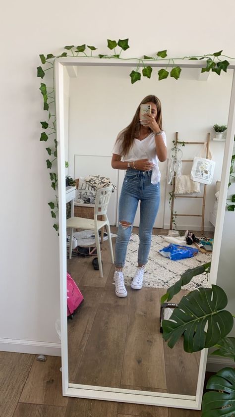 Jean Outfit Inspiration, Summer Outfits Appropriate, Cute High School Outfits, Simple Outfits For School, Back To School Outfit, Casual Outfits For Teens, Trendy Outfits For Teens, Casual School Outfits, Outfits With Converse