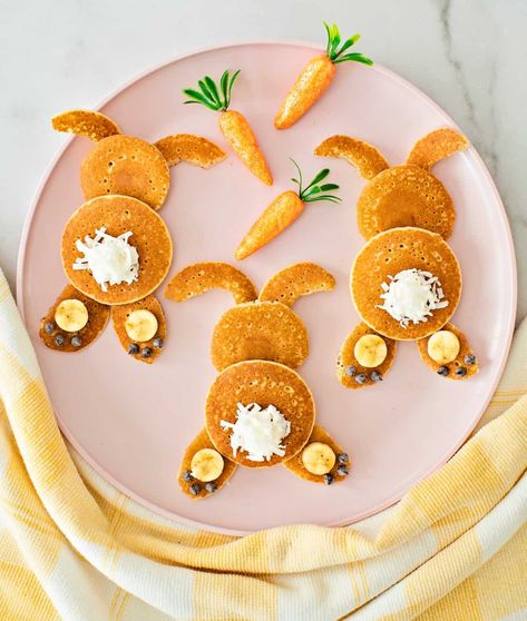 Mini Bunny Pancakes - Cutest Easter Breakfast Treat for Kids Easter Kids Breakfast, Kids Easter Breakfast, Easter Breakfast For Kids, Easter Breakfast Ideas, Bunny Breakfast, Easter Pancakes, Easter Bunny Pancakes, Easter Bunny Food, Easter Pastries