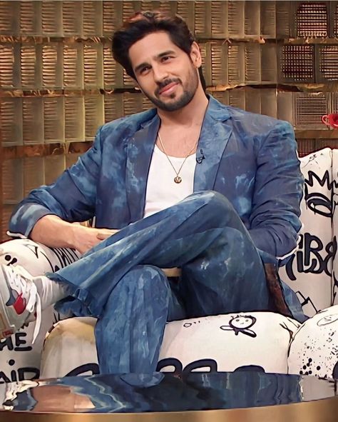 Siddarth Malothra, Siddarth Malhotra, Siddharth Malothra, Sid Malhotra, Siddharth Malhotra, Sidharth Malhotra, Heart Throb, Fav Person, Men Stylish Dress