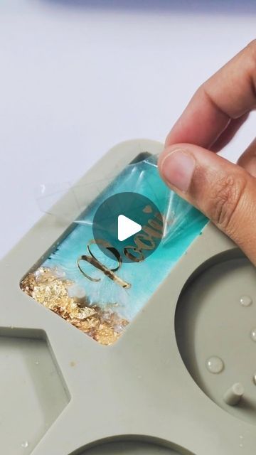 Epoxy Resin Pictures Ideas, Resin Coasters With Quotes, Resin And Photos, Epoxy Resin Crafts Videos, Cricut Epoxy Projects, Epoxy Crafts Diy, Resin With Wood, Easy Epoxy Resin Crafts, Resin Art Ideas Projects