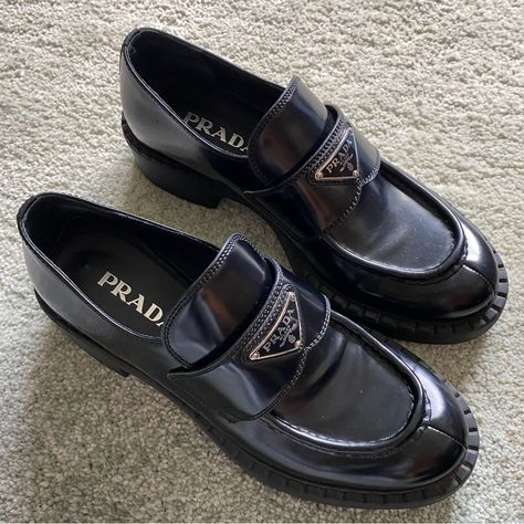 Prada Classic Loafers In Perfect Condition. Worn Once. Still In Box With Wrapping And Show Covers And With Receipt. Size 37.5- I Wear An American 8 And They Are A Perfect Fit. Serious Inquires Only - They Deserve The Best Home. Prada Loafers Aesthetic, Prada Loafers Women Outfit, Prada Loafers Women, Loafers Aesthetic, Loafers Women Outfit, Prada Loafers, Classic Loafers, Sporty Sandal, Shoes Prada