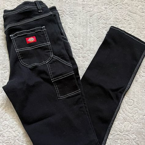 Dickies Cargo pants Hiphop Pants, Grunge Pants, Dickies Cargo Pants, Skater Outfits, Hip Hop Pants, Summer 25, Cargo Pants Outfit, Shirt Design Inspiration, My Prince Charming