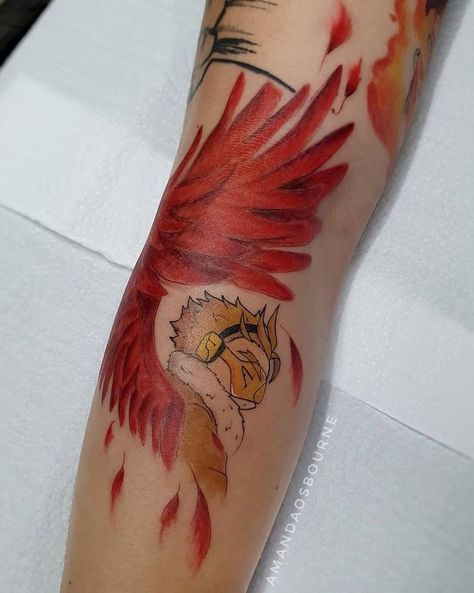 Hawks Tattoo, Hawk Tattoo, Dope Tattoos, Anime Tattoos, Pretty Tattoos, Anime Inspired, Drawing Reference Poses, A Tattoo, Hawks