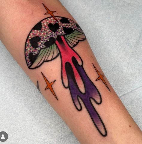 Drippy Mushroom Tattoo, Glitter Style Tattoo, Trippy Mushroom Tattoo Design, Trippy Mushroom Tattoo, Drippy Mushroom, Trippy Tattoo Ideas, Tattoo Colorful, Trippy Tattoo, 90s Tattoos