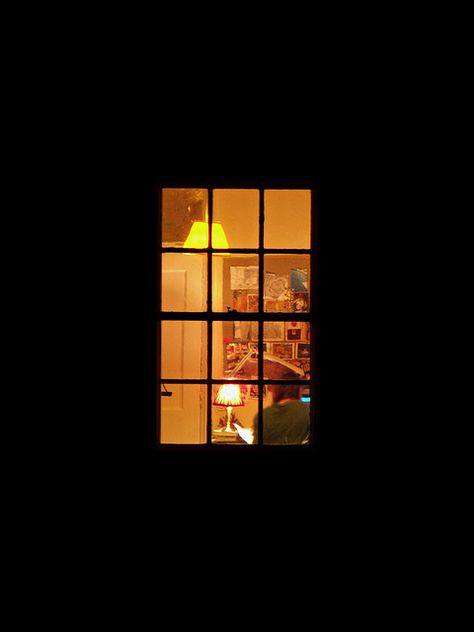 Looking through night time windows.... a woman working at her desk.... Night Window, Window Photography, Art Alevel, Dark House, Photography Challenge, Film Inspiration, Arte Inspo, Night Art, Through The Window