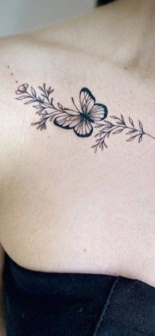 Collarbone Female Tattoo, Chest Collarbone Tattoo Female, Collarbone Tattoo Female, Front Shoulder Tattoo, Shoulder Tattoo Ideas, Front Shoulder Tattoos, Tattoo Sites, Collarbone Tattoo, Tattoo Shoulder