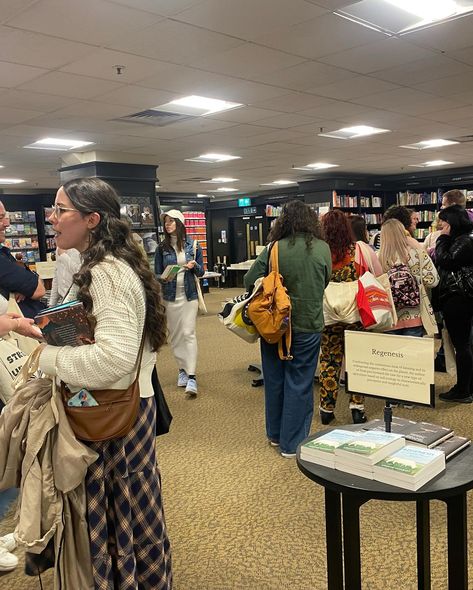 ✨ 𝘚𝘵𝘳𝘢𝘯𝘨𝘦 𝘜𝘱 𝘕𝘰𝘳𝘵𝘩 ✨ Had such a fab evening last night at the @strangeupnorth event at @waterstonesleeds! The event was filled with 18 fabulous SFF authors, goodies, bookish chat, some yummy food and of course, lots of books! I completely forgot to take as many photos as I normally have done but I did remember to take a few! I was also lucky enough to get some of my books signed though and it was so nice to meet some of the fabulous authors there and hang out with @momos_musings, @steph.rea... Meet The Author, Book Signing Event, Lots Of Books, Video Tiktok, Book Community, June 16, Book Signing, Up North, Book Addict