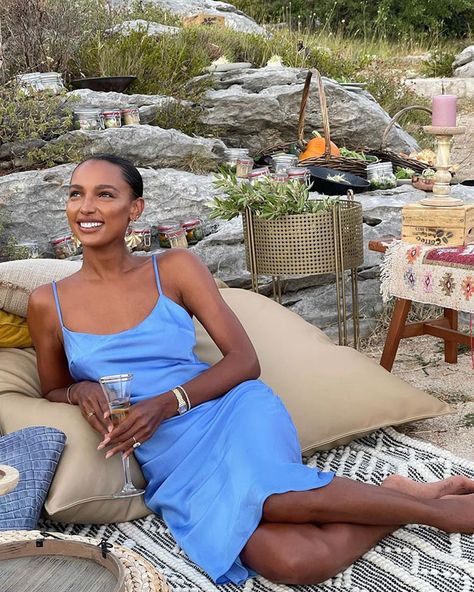 Jasmine Tookes Instagram, Jasmine Tookes Style, Jasmin Tookes, Jasmine Tookes, Model Inspo, Summer Attire, Wedding Attire Guest, Girl Inspiration, Coastal Chic