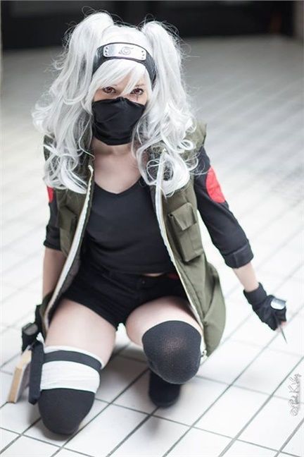 Female Kakashi, Kakashi Cosplay, Naruto Costumes, Sasuke Cosplay, Super Hero Shirts, Hallowen Costume, Cute Couple Halloween Costumes, Naruto Cosplay, Fantasias Halloween