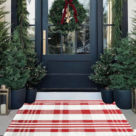 Layered Door Mats, Christmas Door Mat, Porch Kitchen, Door Mat Outdoor, Buffalo Plaid Christmas Decor, Front Door Christmas Decorations, Plaid Rug, Plaid Christmas Decor, Farmhouse Entryway