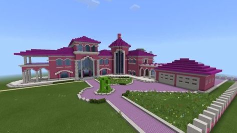 Barbie Minecraft Builds, Minecraft Barbie House, Barbie Minecraft House, Minecraft Barbie Dream House, Taylor Swift Minecraft Builds, Minecraft Beach Decorations, Barbie Minecraft, Disney Minecraft, Modern Minecraft Houses