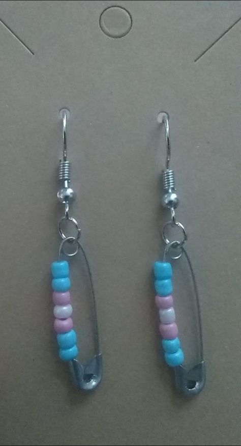 Trans Bracelet Diy, Trans Diy Crafts, Trans Crafts, Trans Accessories, Trans Jewelry, Trans Earrings, Trans Bracelet, Trans Diy, Flag Beads