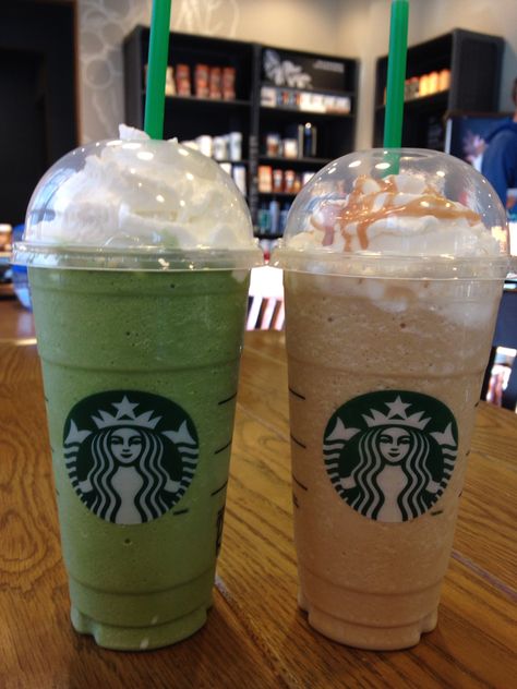 These frappé's are what me and my best friend ordered at Starbucks, Mine is the green tea, Xo Lexi Matcha Frappe, Starbucks Green Tea, Starbucks Matcha, Me And My Best Friend, Matcha Drink, Fotos Ideas, Starbucks Green, Starbucks Frappuccino, Mug Recipes