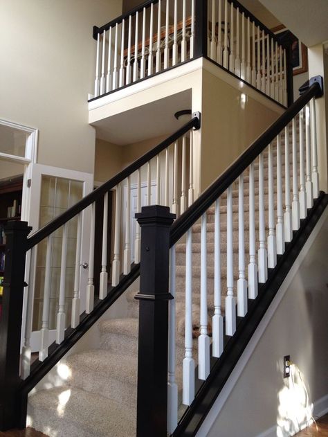 White Railing, Painted Stair Railings, Black Stair Railing, Black And White Stairs, Black Railing, Black Staircase, White Staircase, Black Stairs, Stair Banister