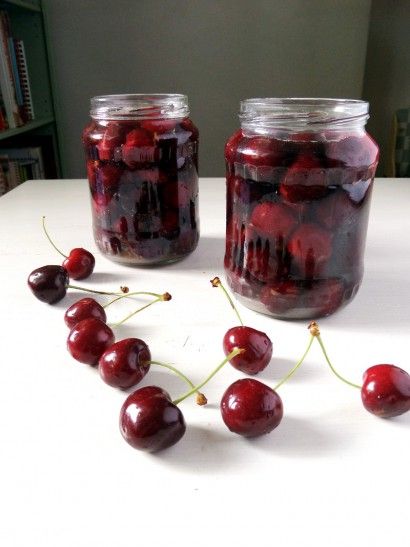 Preserved Cherries (Low Sugar) | Tasty Kitchen: A Happy Recipe Community! Pickled Cherries, Orange Mousse, Unique Pies, Strawberry Mojito, Canned Cherries, Peppermint Sugar, Ice Cream Pies, Sweet Cherries, In A Jar