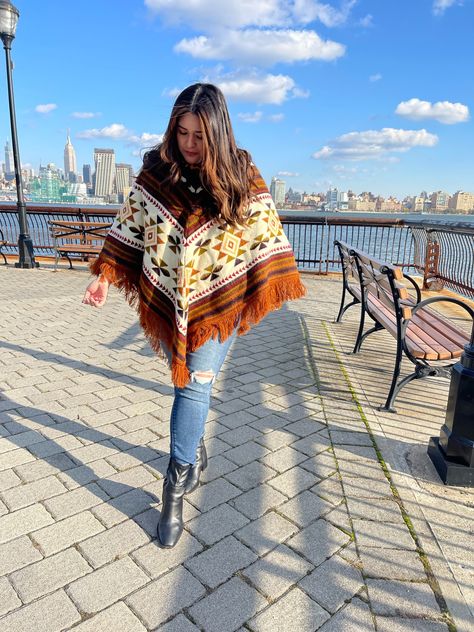 Shop Alpaca Unisex diamond Poncho, … and other curated products on LTK, the easiest way to shop everything from your favorite creators. Winter Poncho, Winter Looks, Fall Winter Outfits, Autumn Fall, Fashion Advice, Alpaca, What To Wear, Winter Outfits, Winter Fashion