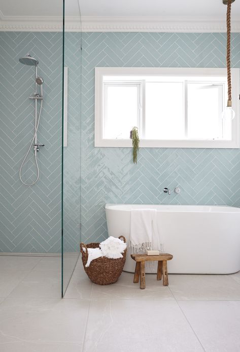 GET THE LOOK BATHROOMS + LAUNDRY — THREE BIRDS RENOVATIONS Patterned Bathroom Tiles, Subway Tiles Bathroom, Bathroom Remodels, Bad Inspiration, Small Bathroom Makeover, Subway Tiles, Bathroom Floor Tiles, Bathroom Renos, Laundry In Bathroom