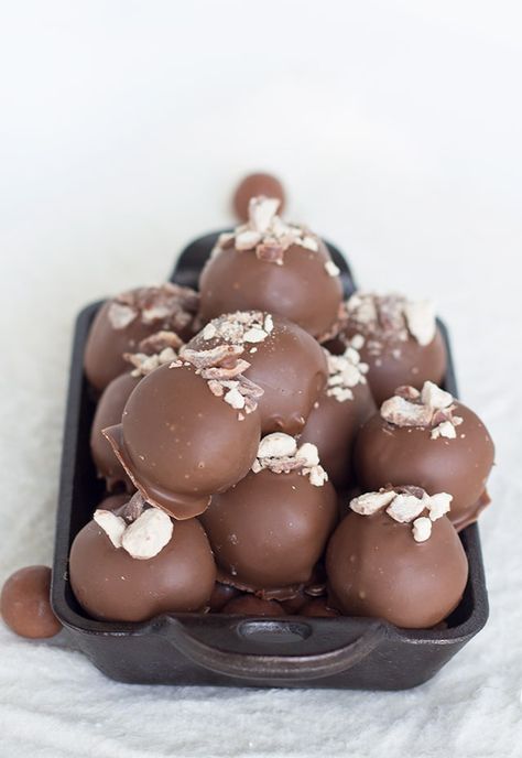 Malted Milk Chocolate Truffles Malted Milk Balls Recipe, Strawberry Rhubarb Cheesecake, Rhubarb Cheesecake, Chocolate Truffle Cookies, Milk Chocolate Truffles, Malted Milk Balls, Milk Dessert, Candy Truffles, Malted Milk