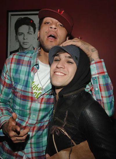 Gym Class Heroes, Travie Mccoy, Soul Punk, Ryan Ross, Pete Wentz, Boy Best Friend, Bunny Face, Emo Bands, Fall Out Boy