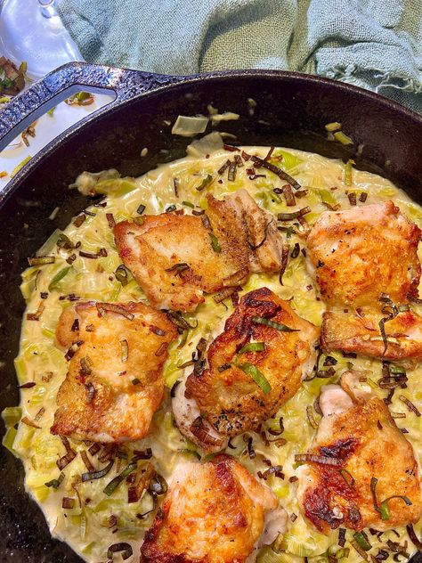 20 Minute Creamy Leek Chicken Recipe Leak Recipes, French Onion Meatballs Recipe, Leek Chicken, French Onion Meatballs, Brussel Sprout Slaw, Onion Meatballs, Rice Paper Spring Rolls, Chicken Brussel Sprouts, Pretzel Crusted Chicken