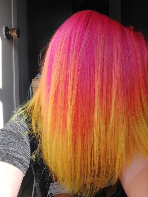 Yellow Hair, Short Hair Styles, Hair, Pink