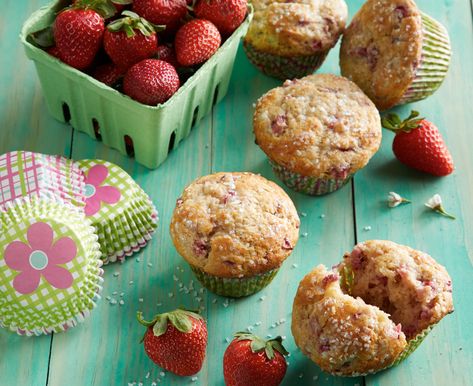 Strawberry Cheesecake Muffins - Daisy Brand Strawberry Cottage Cheese, Strawberry Cheesecake Muffins, Brunch Muffins, Cottage Cheese Muffins, Donuts Homemade, Best Pumpkin Muffins, Strawberry Cottage, Brunch Foods, Daisy Brand