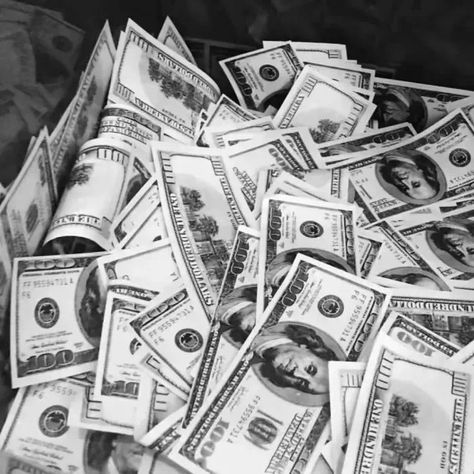 Aesthetic Money Pics, Money Black And White, Gray Photos, 2024 Manifestation, Capricorn Aesthetic, Money Pictures, White Aesthetic, Black Aesthetic, Dark Aesthetic