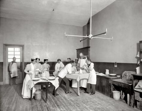 Operation,1900 Shorpy Historical Photos, Operating Theatre, Brooklyn Navy Yard, Bare Hands, Operating Room, Vintage Medical, Vintage New York, Nova York, Medical History