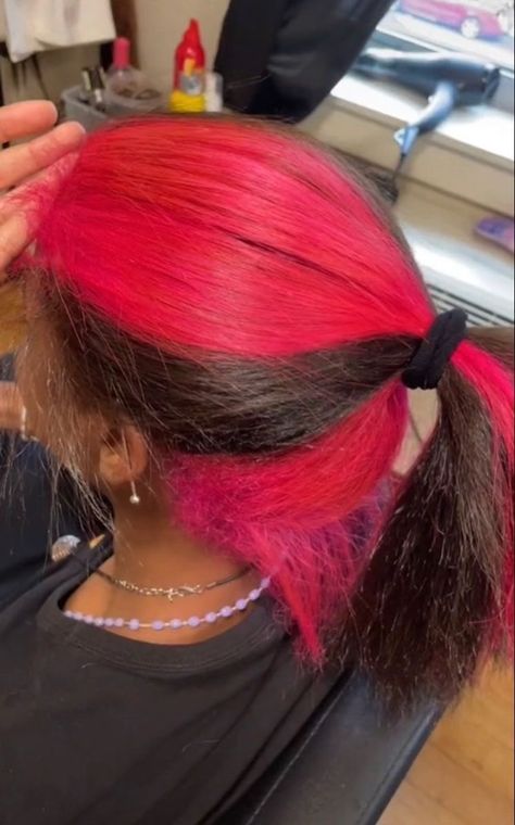 Peekaboo Hair Color Black Women Red, 2 Hair Colors Ideas Dyes, Hot Pink Natural Hair, Pink Sunk Strip Hair, Skunk Stripe And Peekaboo, Peekaboo Hair Color Black Women, Pink Skunk Stripe, Peekaboo Hair Colors, Hair Stripes