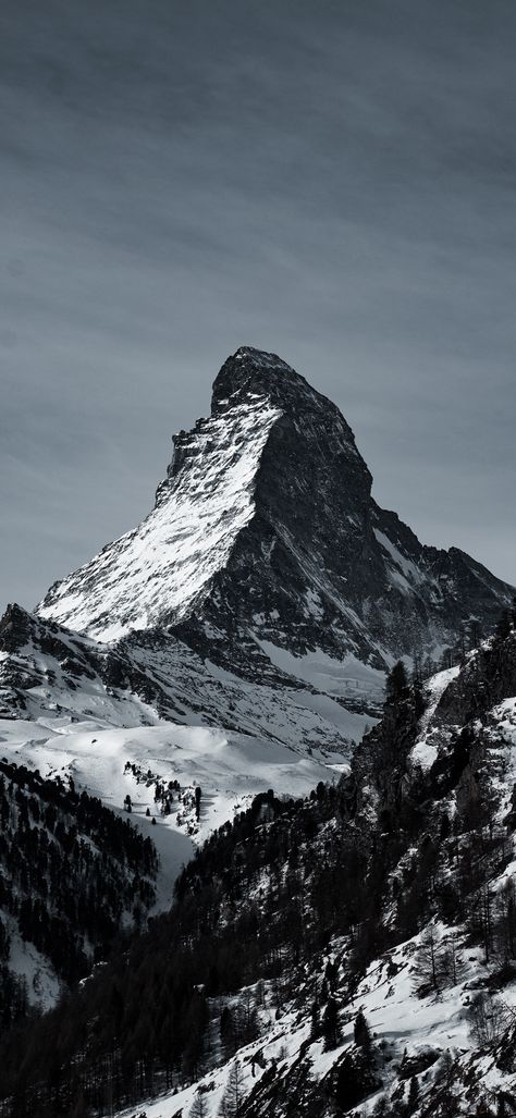 Gunung Everest, Mountain Landscape Photography, Normal Wallpaper, Mountain Wallpaper, Black Mountain, Dark Wallpaper Iphone, Anime Scenery Wallpaper, Dark Wallpaper, Mountain Landscape