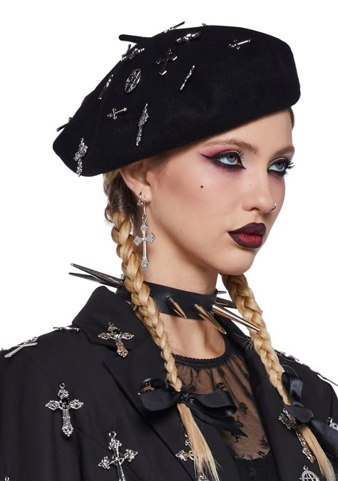 Goth Aesthetic Clothing, Diy Goth Shirt, Goth Metal Aesthetic, Boots Black Aesthetic, Beret Aesthetic, Punk Goth Outfits, Beret Outfit, Beret Black, Dolls Kill Outfits