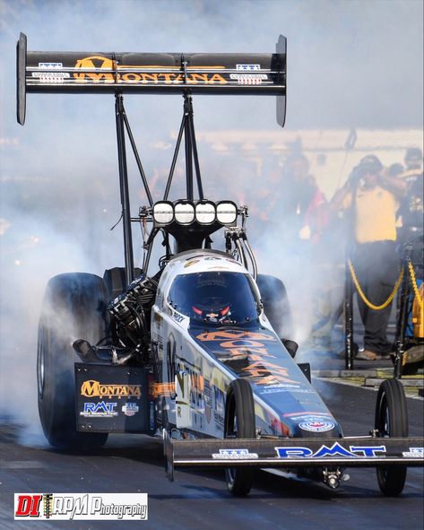 Top Fuel Dragster Pictures, Racing Photoshoot, Drag Race Cars, Dragster Car, Funny Car Drag Racing, Top Fuel Dragster, Hot Rods Cars Muscle, Nhra Drag Racing, Mud Trucks