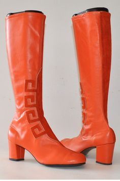 Orange leather mod twiggy Battani boots #1960s fashion #70sfashion 70s Boots, 1960s Shoes, Go Go Boots, 60s 70s Fashion, 60s And 70s Fashion, 70’s Fashion, Gogo Boots, Orange Shoes, 60s Mod