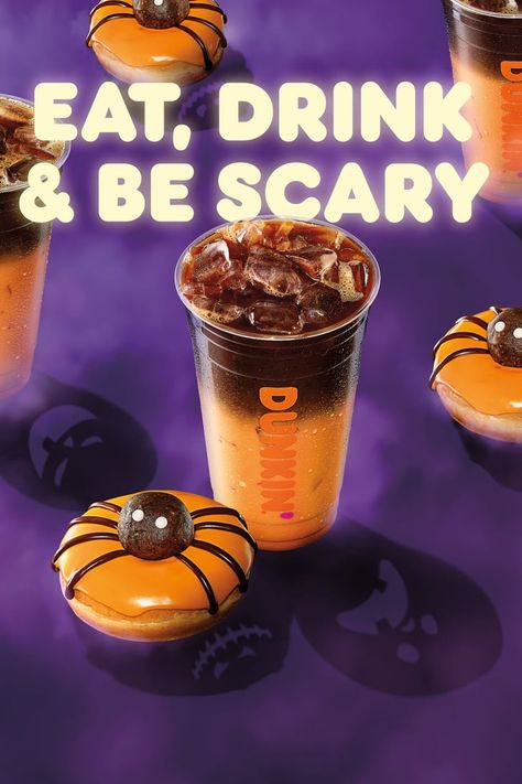 Dunkin's New 2021 Halloween Treats Are Here! Halloween Drink Photography, Halloween Promotion Ideas, Halloween Churros, Halloween Product Photography, Halloween Drink Ideas, Mcdonalds Halloween, Halloween Ads, Spider Donuts, Halloween Themed Drinks