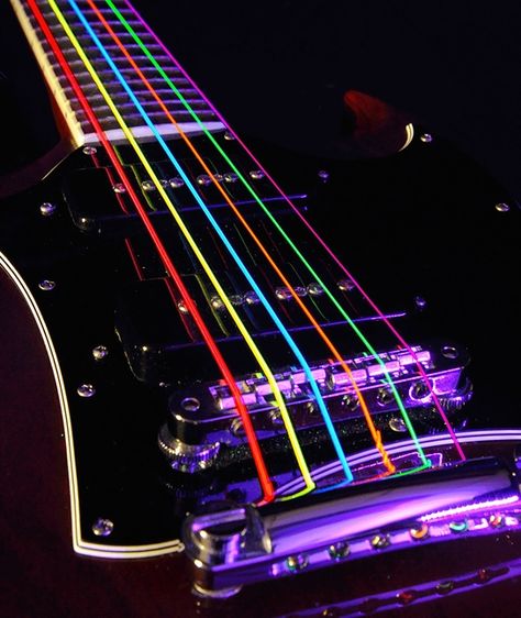 Electric Gituar Aesthetic, Guitar Aesthetic Electric, Neon Electric Guitar, Aesthetic Bass Guitar, Aesthetic Electric Guitar, Electric Guitar Aesthetic, Electric Guitar Custom, Guitar Lamp, Aesthetic Guitar