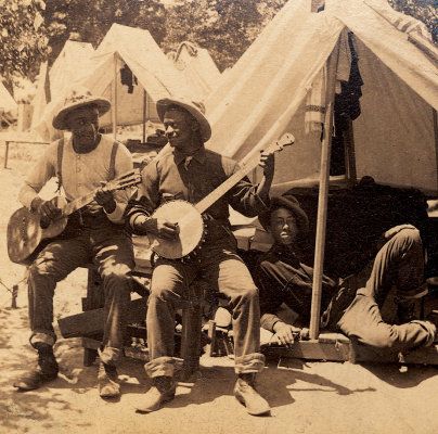 Banjo and guitar. Parlour Guitar, Wooden Instruments, Banjo Art, Picture Story Prompts, Black American Culture, Musician Photos, Appalachian People, American Folk Music, Banjo Music