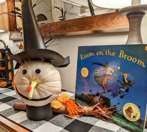 Room On Broom Craft, Room On The Broom Display Board, Room On The Broom Kindergarten Activities, Room On The Broom Pumpkin, Book Character Pumpkin, Book Character Pumpkins, Character Pumpkins, Room On The Broom, Book Character