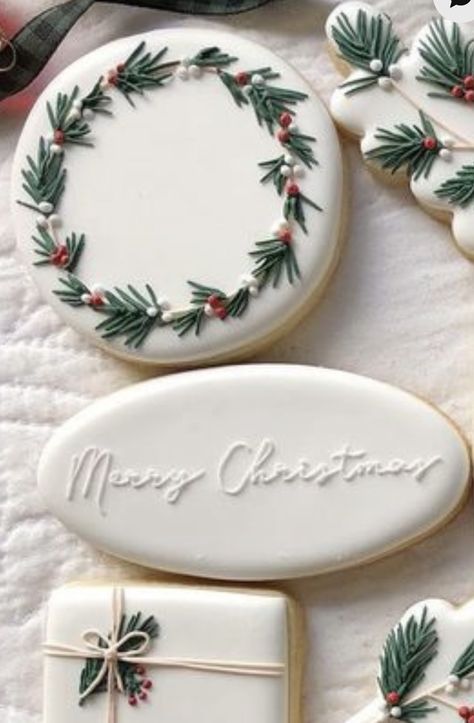 Joy Cookies Decorated, Fancy Decorated Christmas Cookies, Christmas Present Sugar Cookies, Holly Cookies Decorated, Winter Wedding Cookies Decorated, Modern Christmas Cookies, Christmas Wreath Sugar Cookies, Christmas Tree Sugar Cookies Royal Icing, Christmas Wreath Cookies Decorated